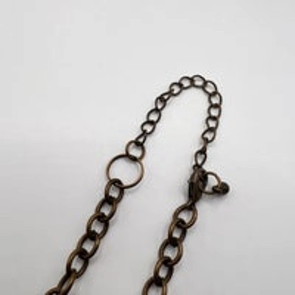 Brass Chainlink Heart Shaped‎ Large Pendant Necklace - Picture 9 of 12